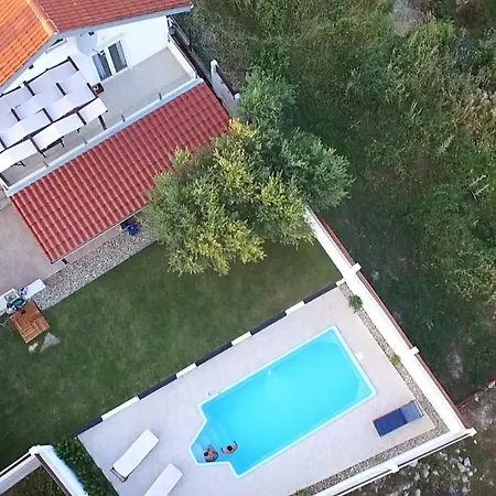 Casa vacanze Solymar Posedarje