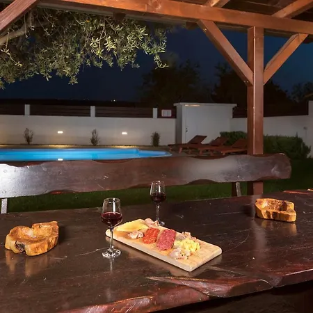 Holiday home Solymar Posedarje