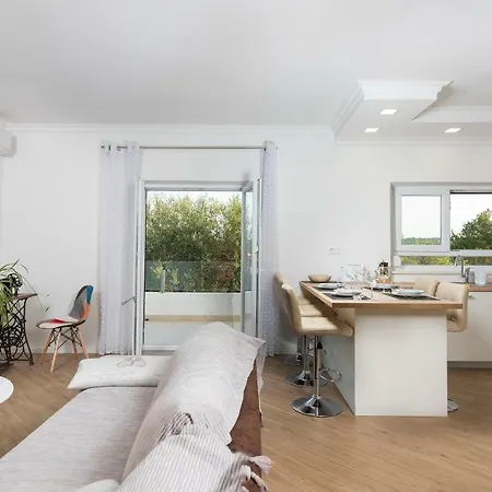 Solymar Holiday home Posedarje